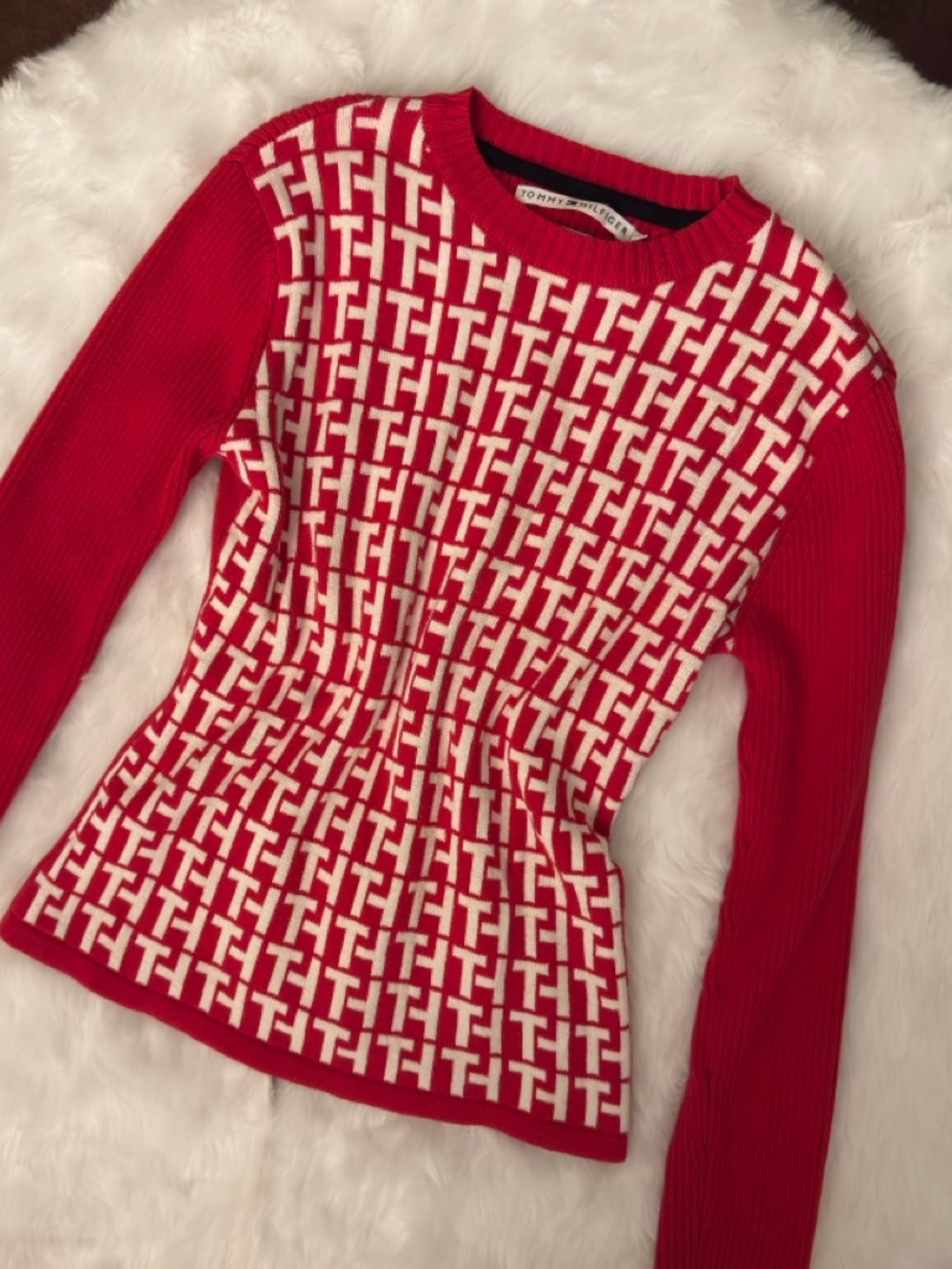 Vintage Woman’s Tommy Hilfiger Red & White Monogram Long-Sleeve Knit Top Medium